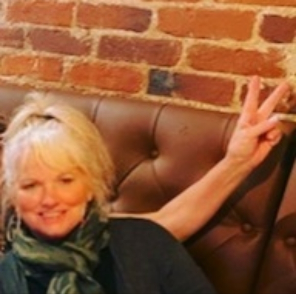 Meet your Posher, Delene - Picture 11 of 13